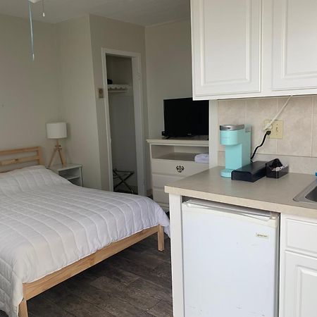 Southold Beach Motel Экстерьер фото