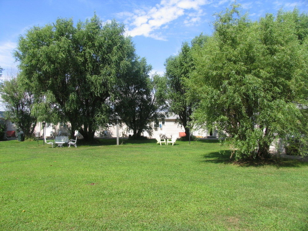 Southold Beach Motel Экстерьер фото